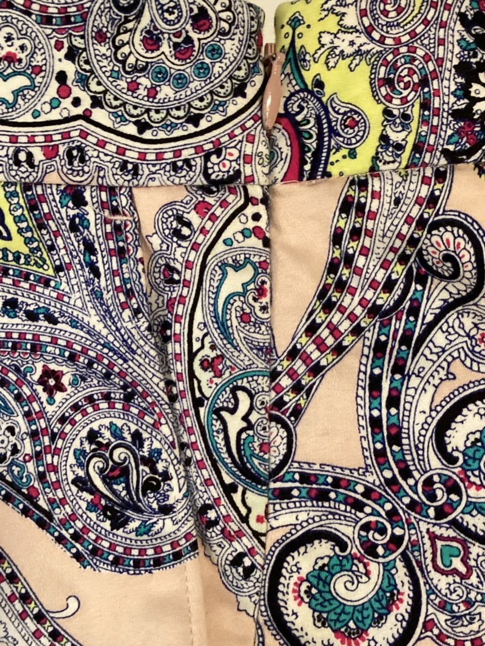 Express Paisley Print Shorts in Pink Multi Size 0 EUC - Picture 6 of 6